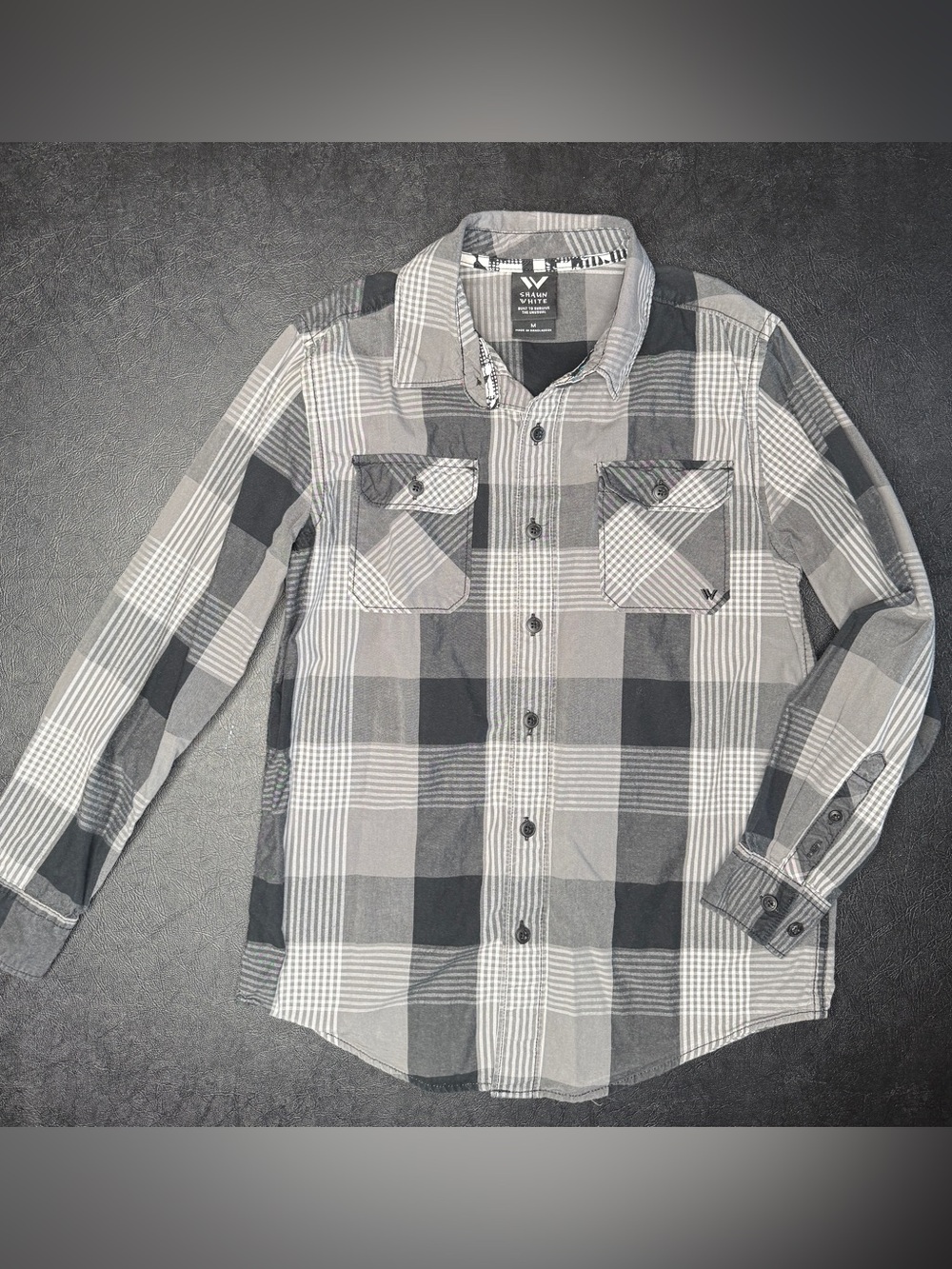 Shaun White Button Up Shirt Youth Boys Size Medium Black Gray Plaid Striped
